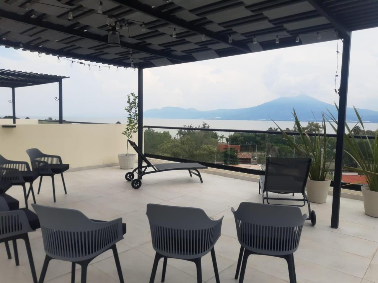 Ribera De Chapala Suites Chantepec エクステリア 写真